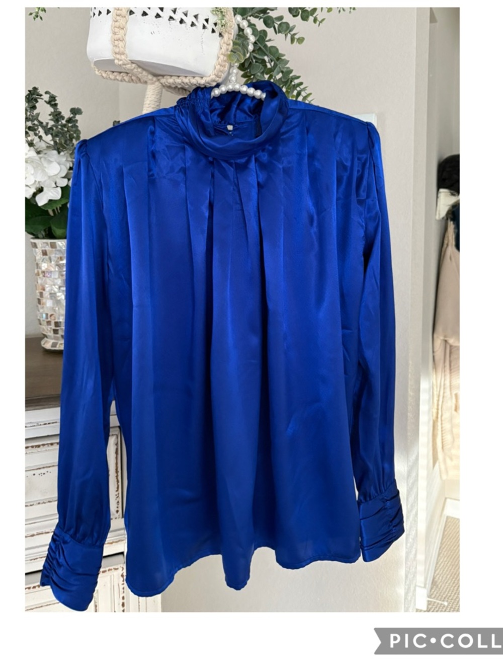 Vintage Career Designs Royal Blue Satin Blouse Size 12 Pleated High Neck - Picture 3 of 7